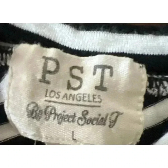 PST top - Picture 2 of 3